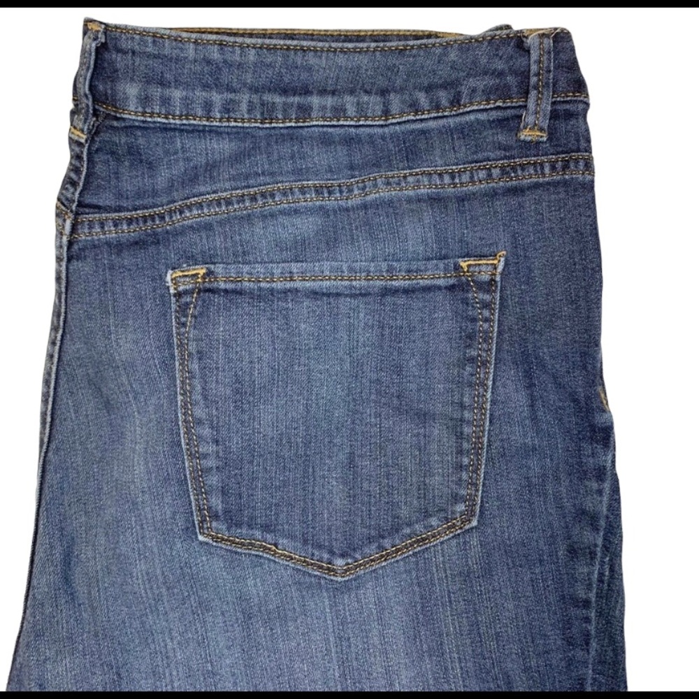 Sonoma Jeans Womens 16 Modern Straight Leg Medium Wash Mid Rise Blue Denim Pants